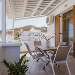 Eliza Apartahotel 2*