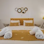 Eliza Apartahotel Livadi (Serifos)