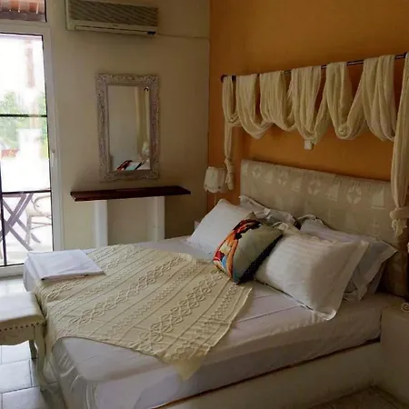 Eliza Aparthotel 2*