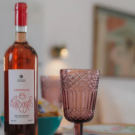 Lägenhetshotell Studios Eliza 2*