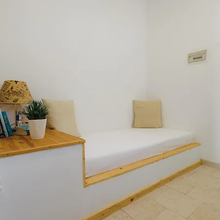 Eliza Livadi (Serifos)