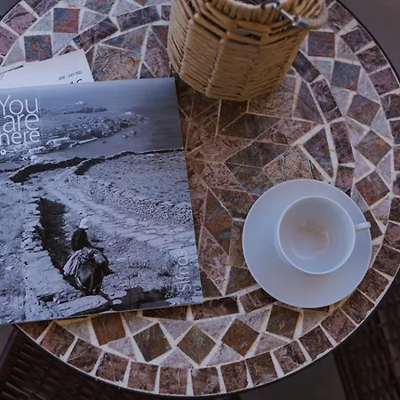 Eliza מלון דירות