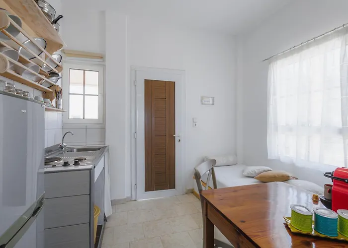 Studios Eliza Livadi (Serifos)